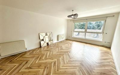 Gallery 02